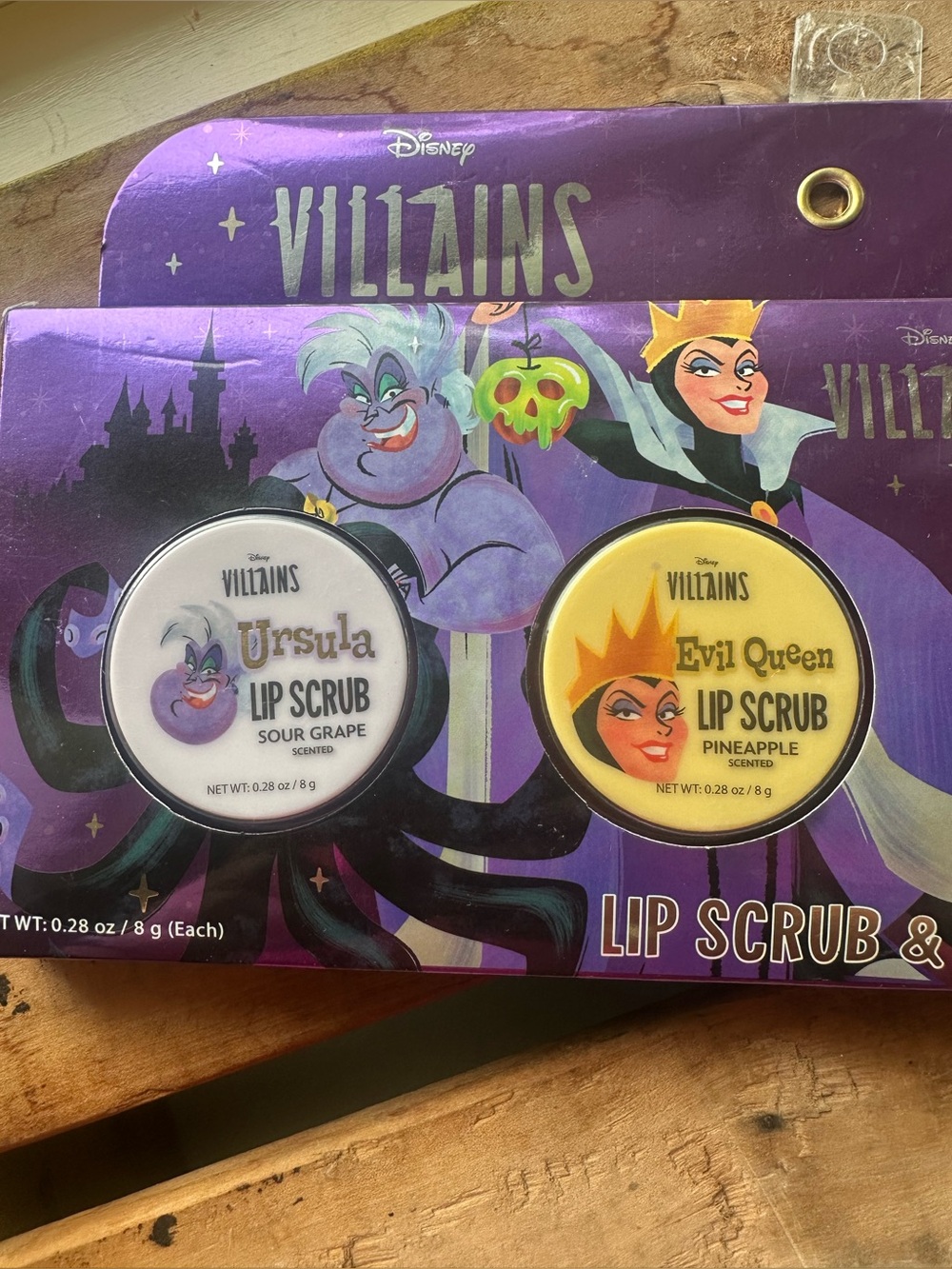 Disney Villains Flavored Lip Balm & Scrub Set ~ New Set of 4 - Picture 2 of 5
